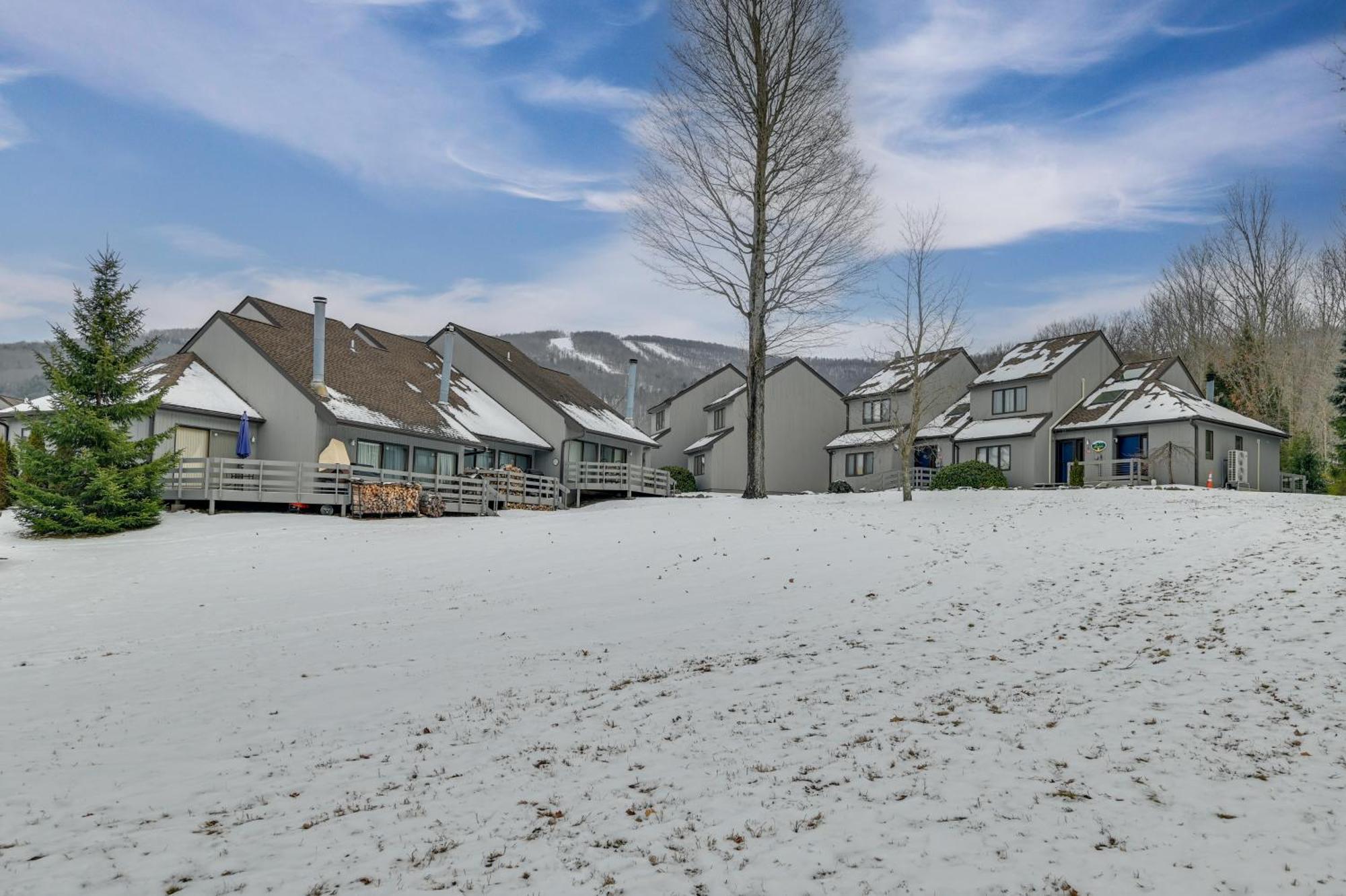 Walk To Ski Lift Family-Friendly Windham Townhome Εξωτερικό φωτογραφία