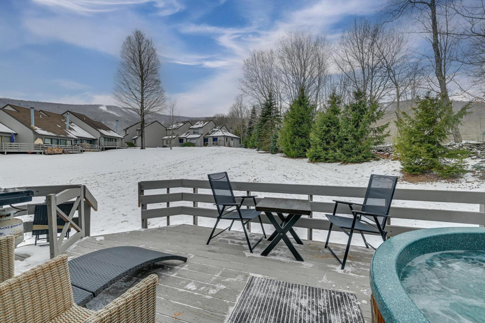 Walk To Ski Lift Family-Friendly Windham Townhome Εξωτερικό φωτογραφία